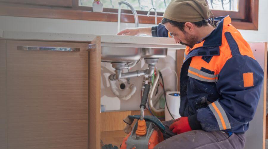 Local annual plumbing maintenance in Schneider, IN